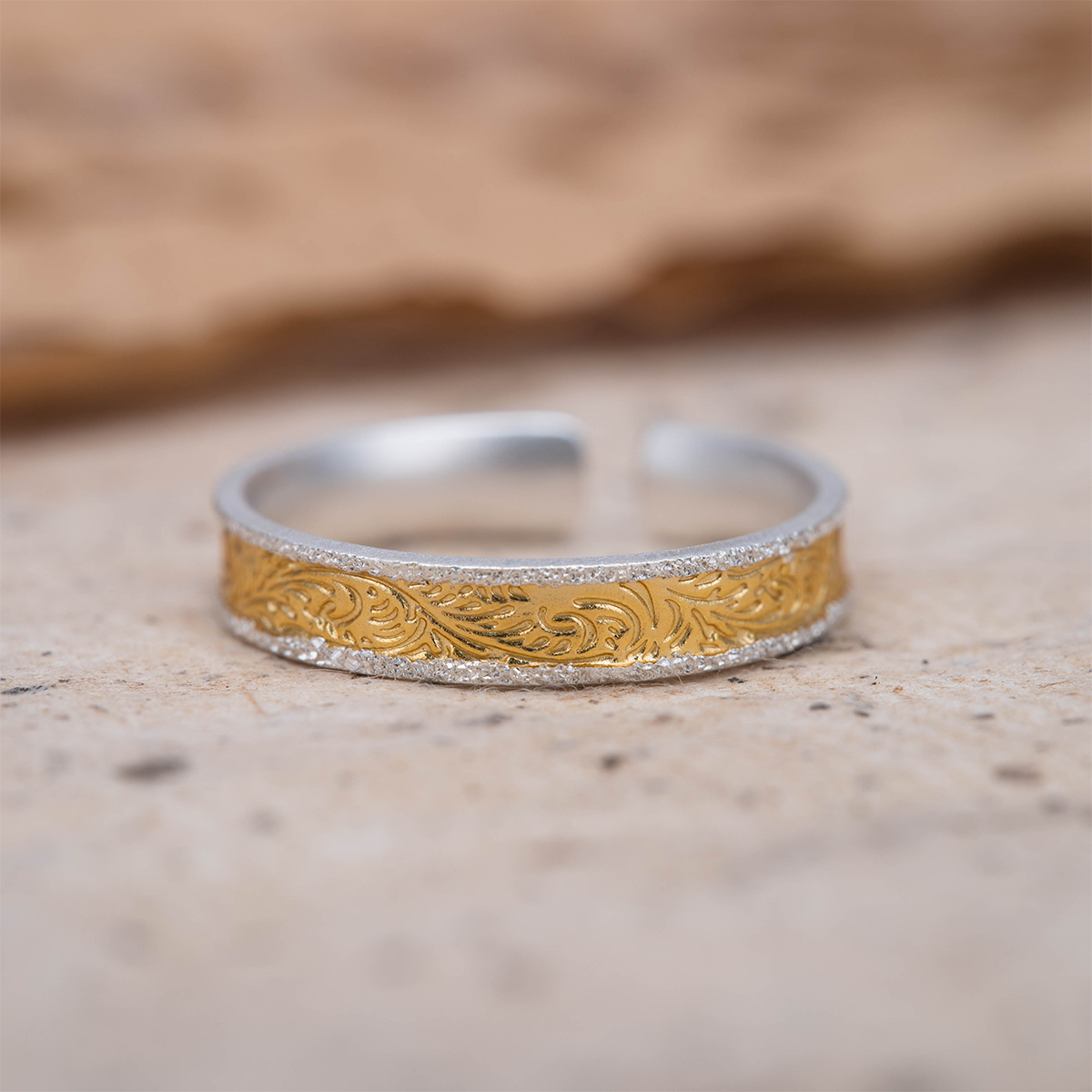 足银戒指 足银999古法镶金活口戒指复古雕刻磨砂可调节