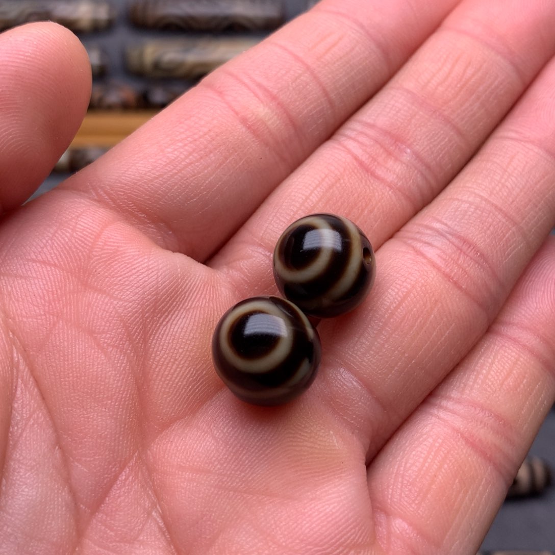 玛瑙/玉髓颈饰未镶嵌A****⁰