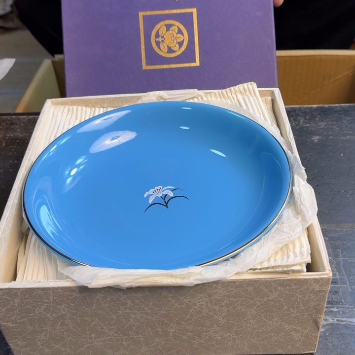 瓷片有开片……哈哈哈哈哈哈哈