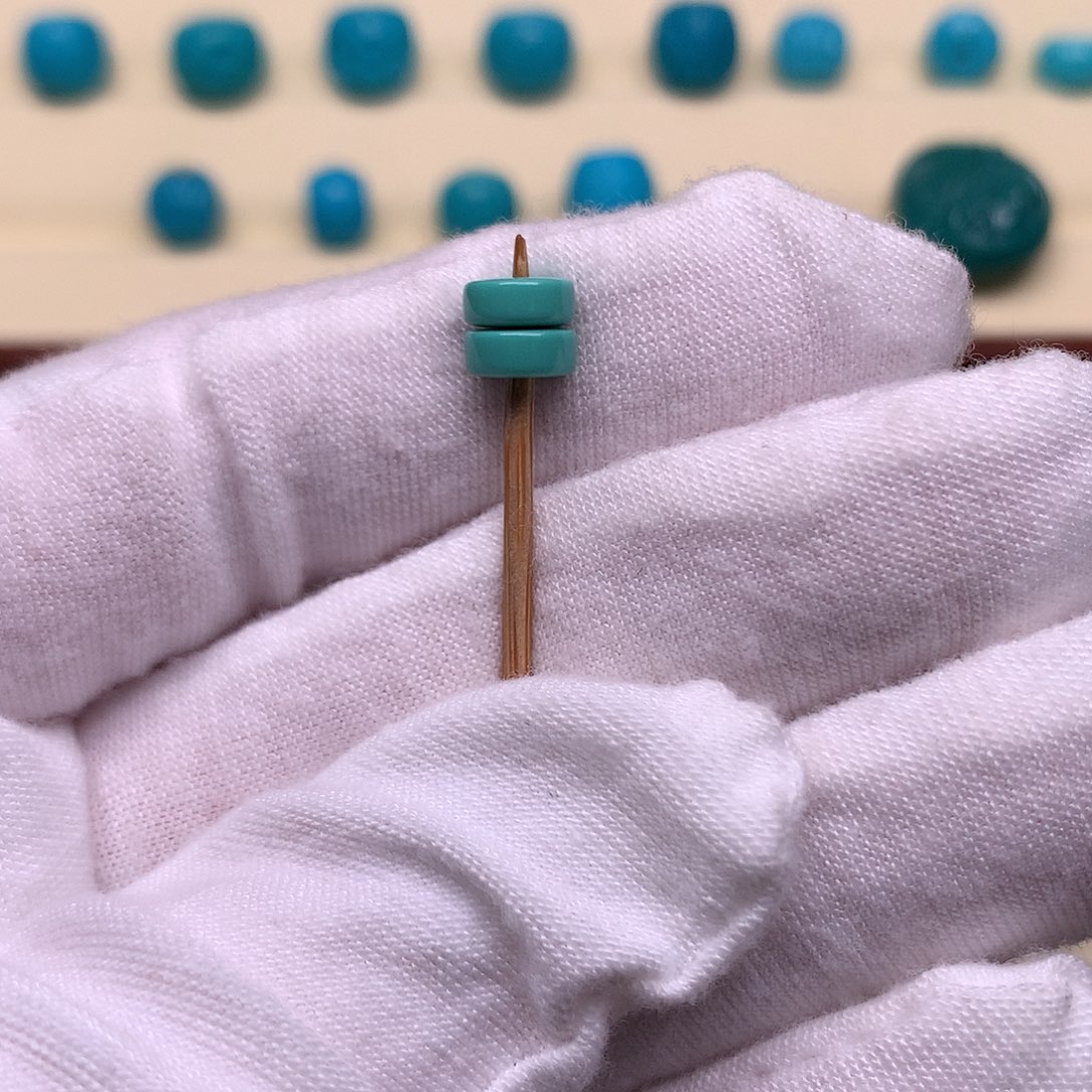 绿松石未镶嵌天然原矿绿松石直切6