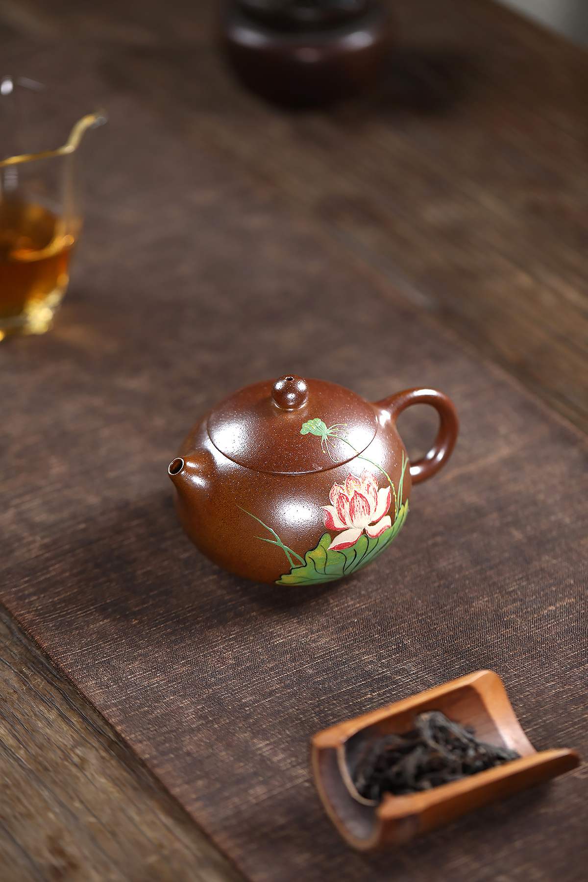 宜兴紫砂壶荷花西施