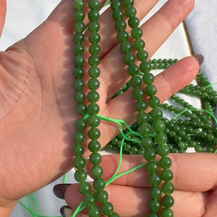 和田玉未镶嵌颈饰卡6