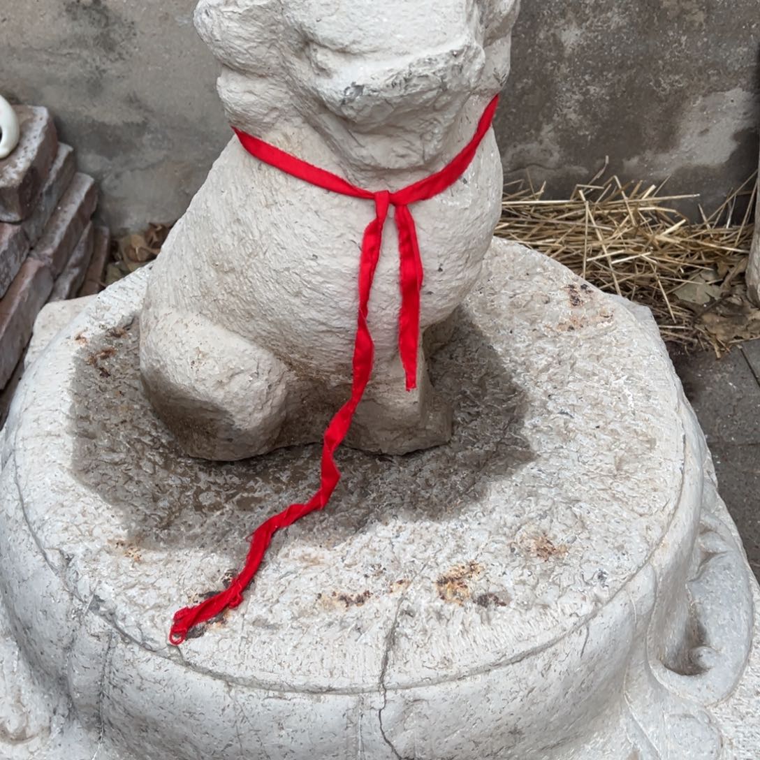 青石狮子做工精细精致