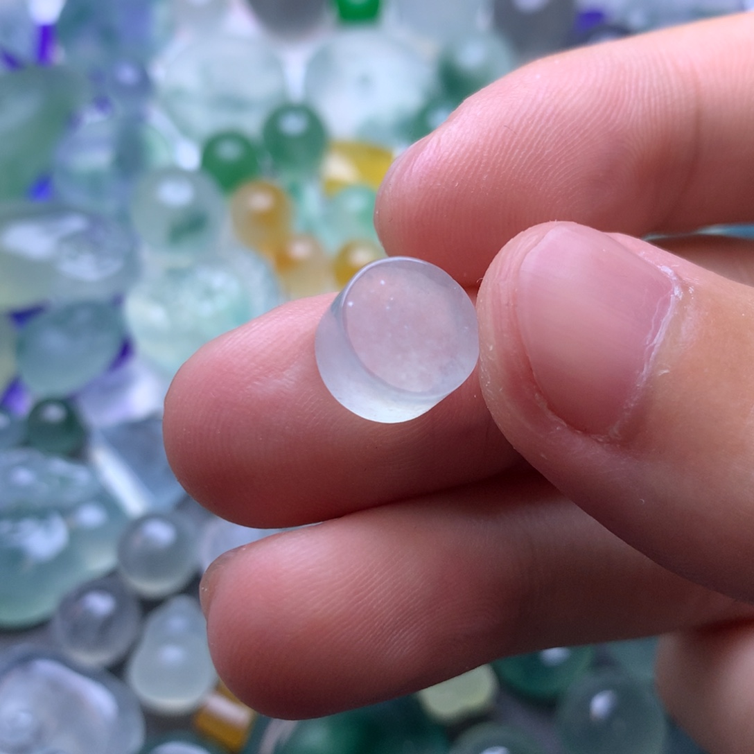 定制翡翠未镶嵌挂件