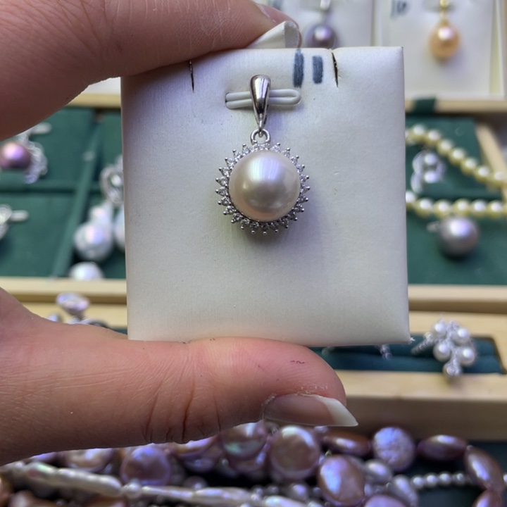 淡水珍珠吊坠(不含链)银S925镶嵌M**?
