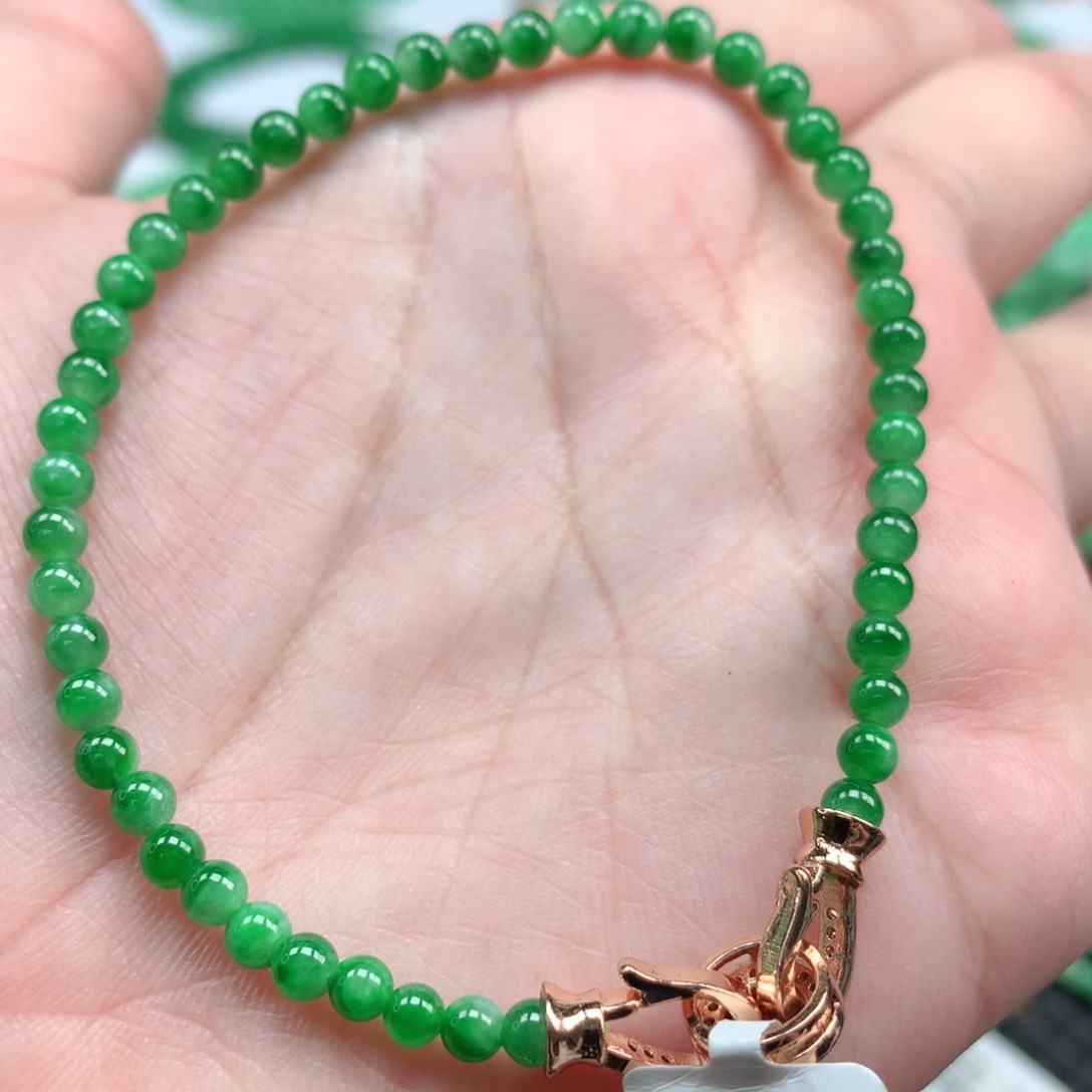 翡翠手链未镶嵌翡翠