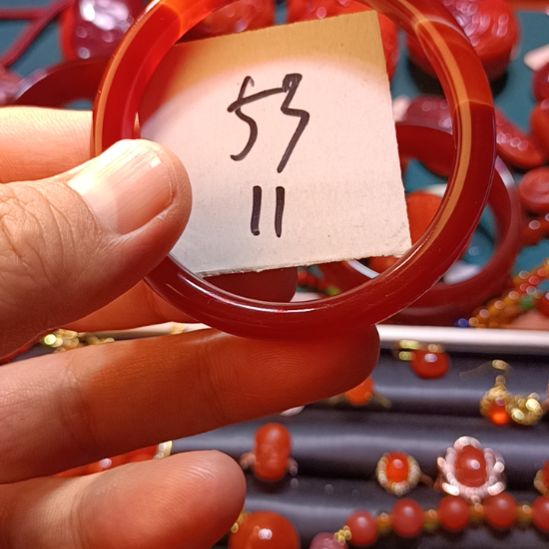 玛瑙/玉髓手镯未镶嵌