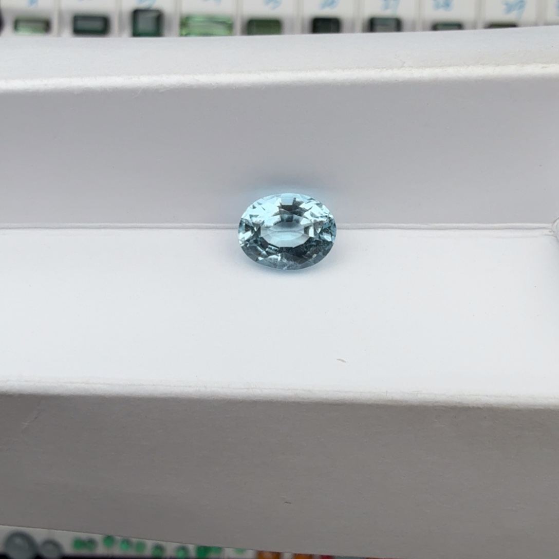 无****海蓝宝石裸石天然