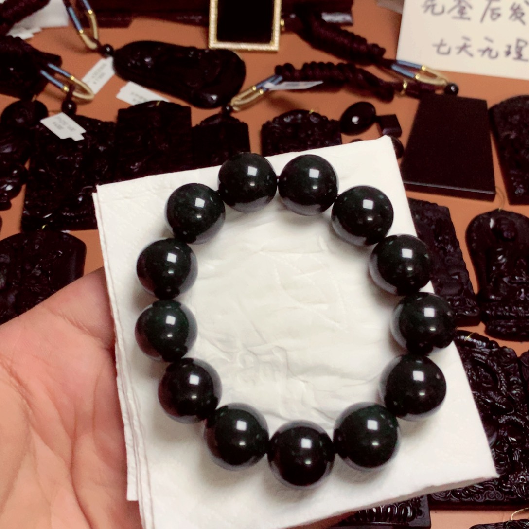 天然缅甸a货挂件10级黑