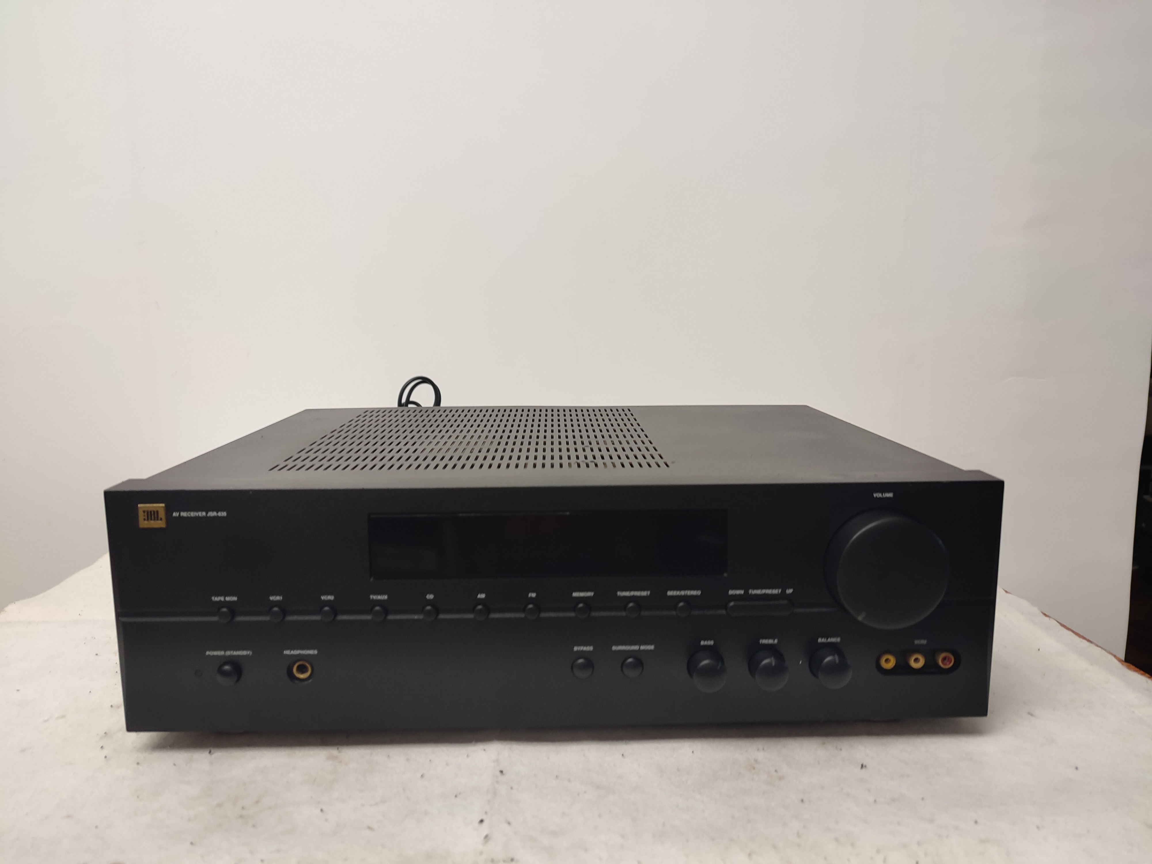 8新  二手J系列，JSR635功放机，不保修不退换货。运费自理