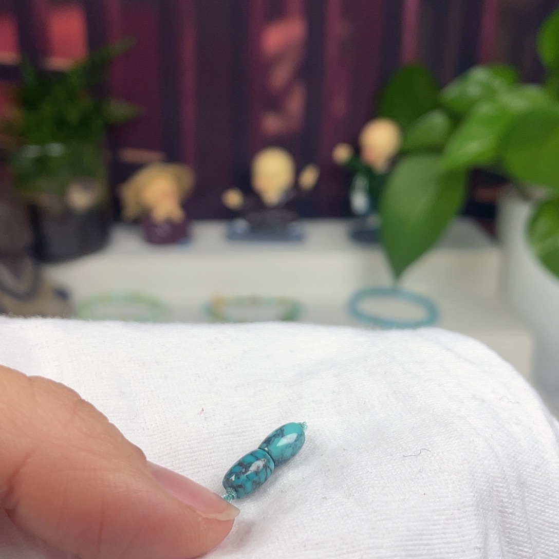 绿松石配饰未镶嵌