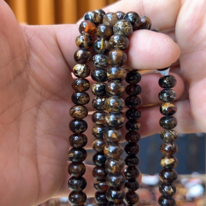 琥珀裸石未镶嵌幸***?抚顺9-3