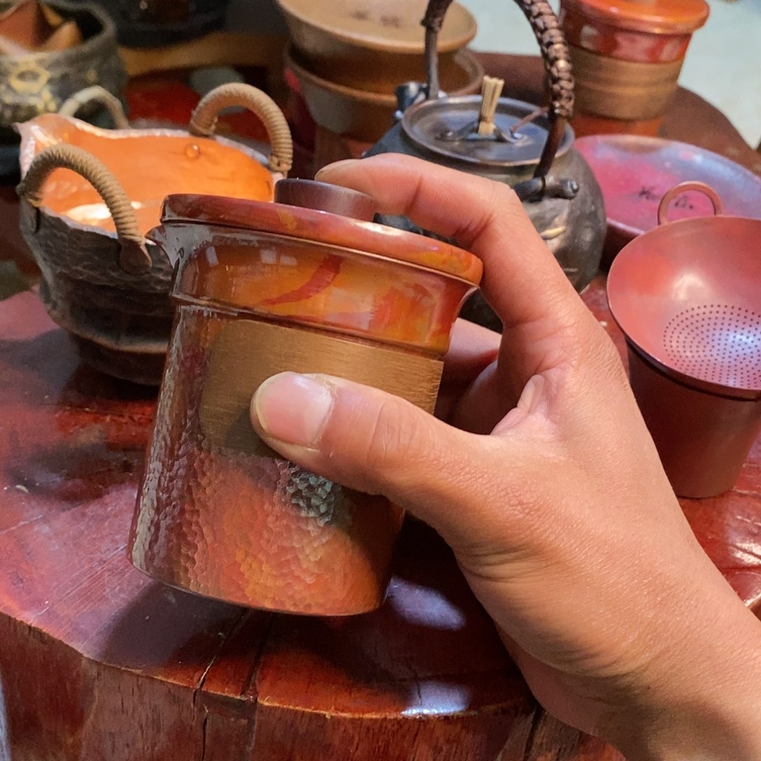 手工锻打工艺手抓壶荣