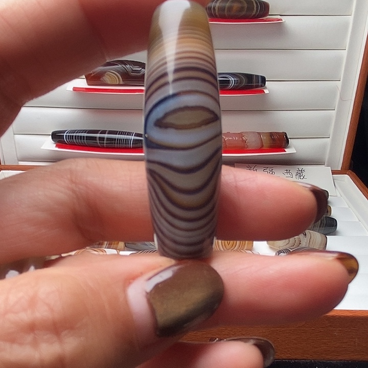 玛瑙/玉髓未镶嵌珠宝半成品