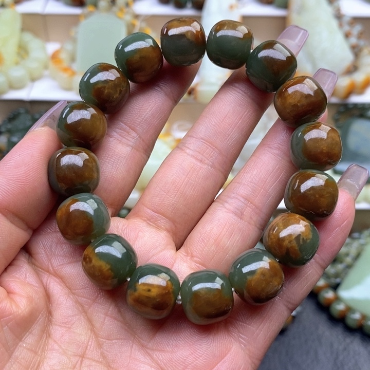 手串未镶嵌透闪石质玉龙**下