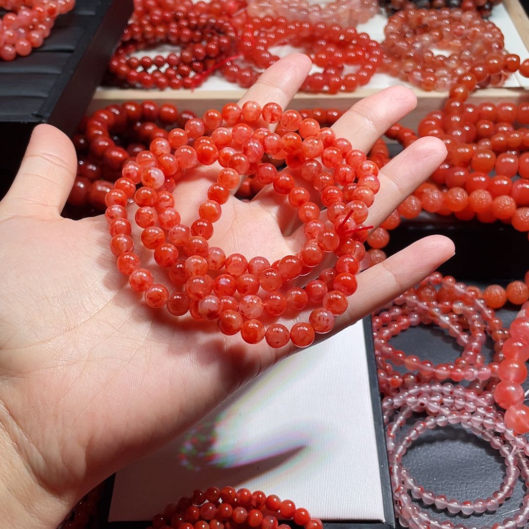 兔***姐手链未镶嵌南红玛瑙