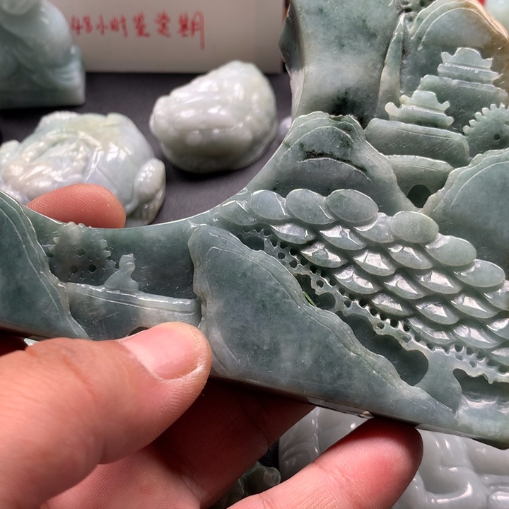 翡翠未镶嵌颈饰保真天然a货翡翠