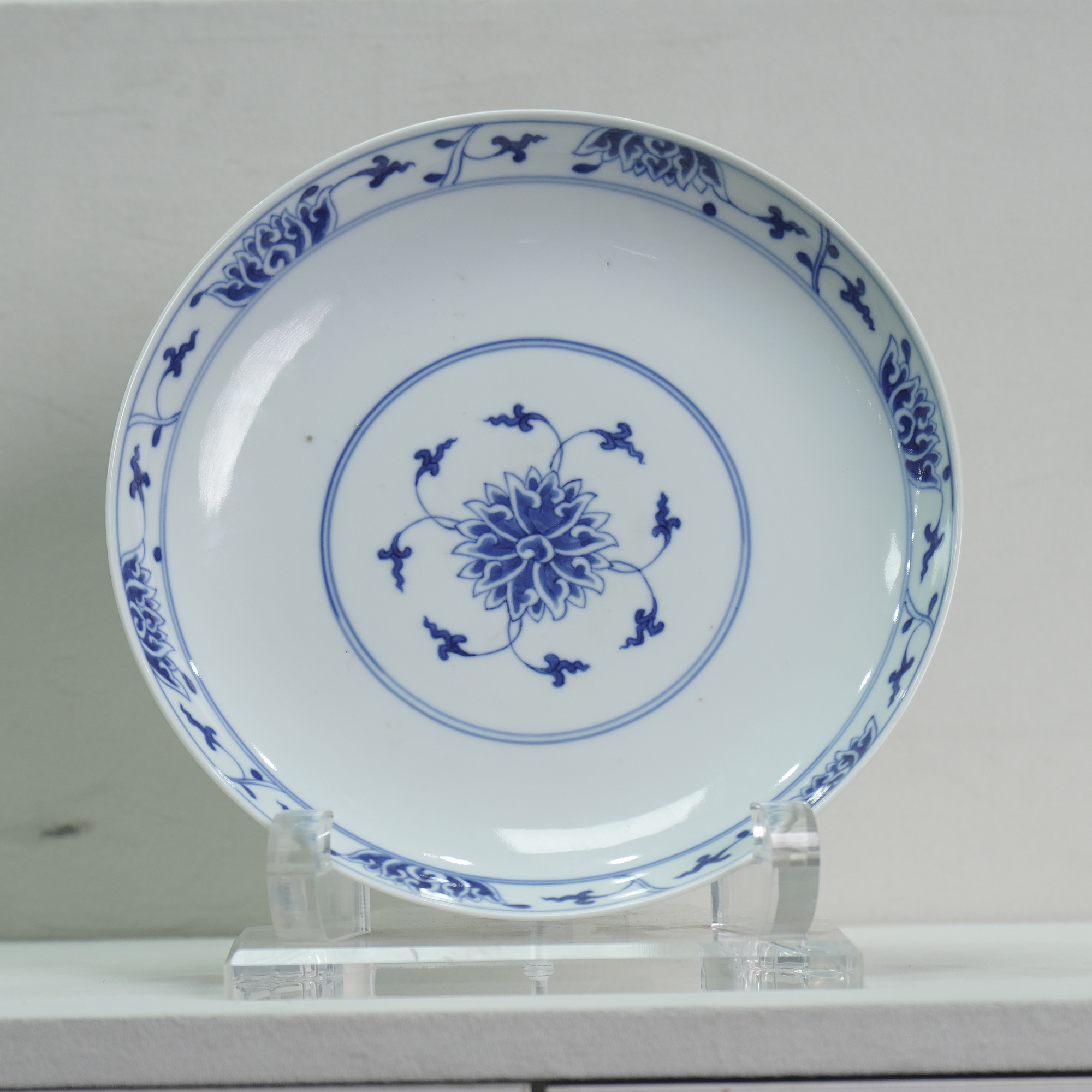 【同治-官】青花缠枝莲定制官窑赏盘