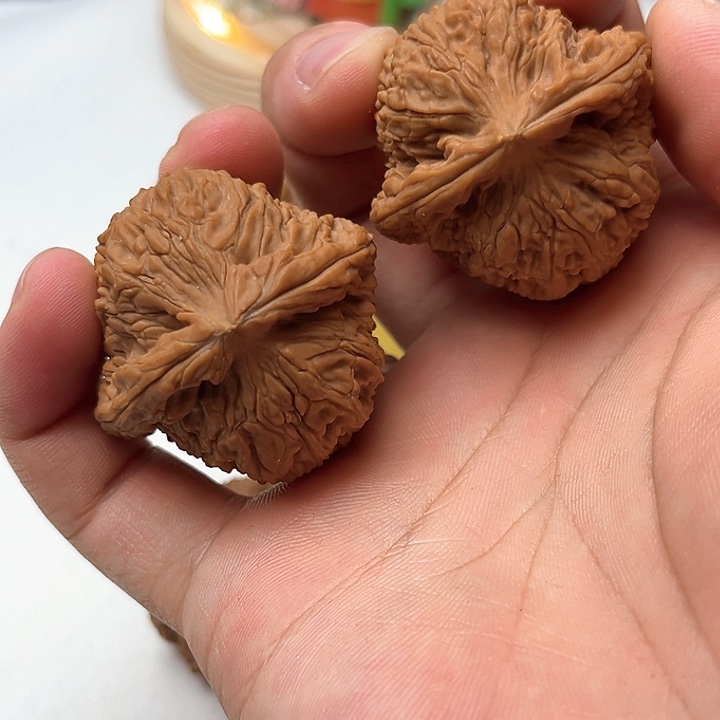 桃核吊坠全品南疆石