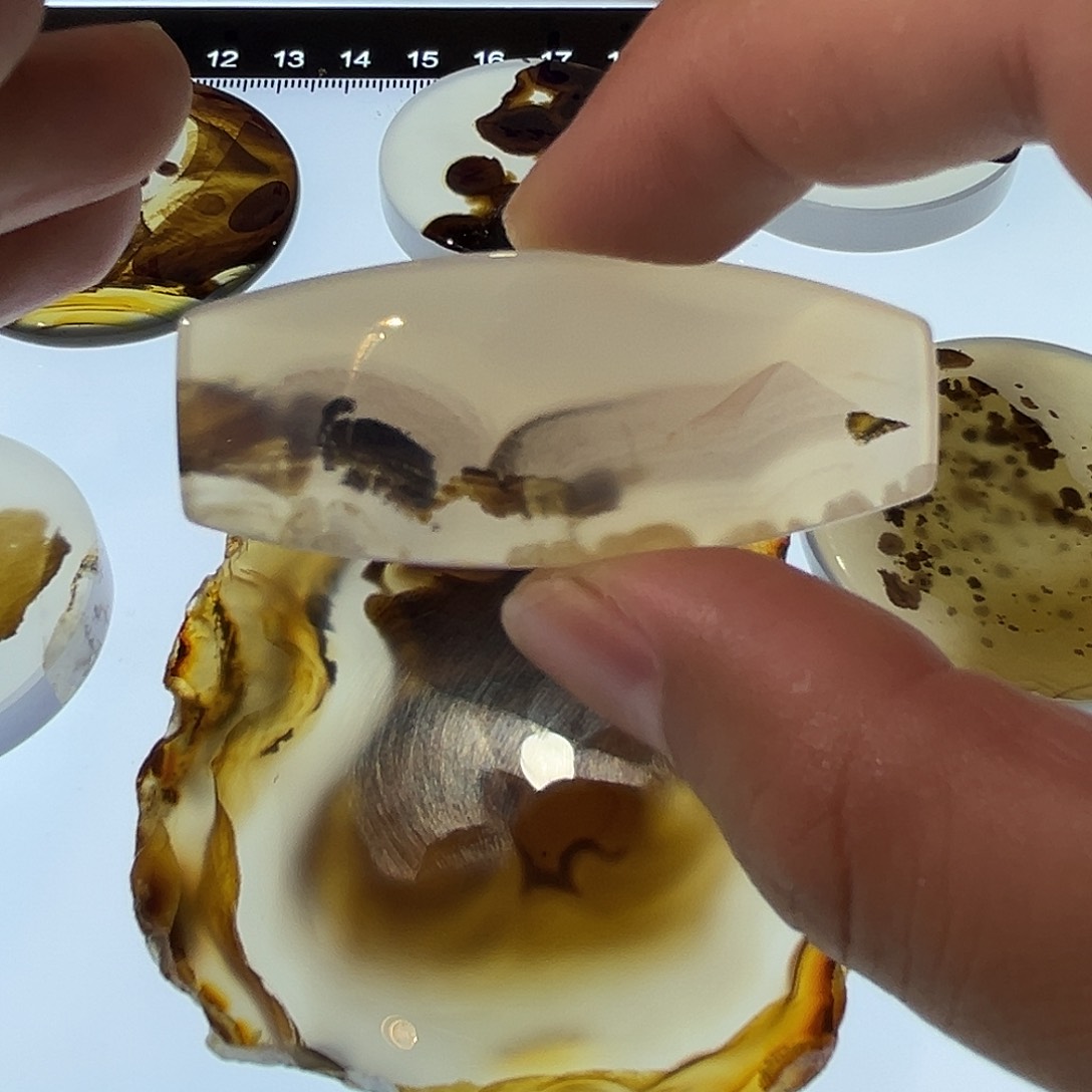 又***i玛瑙/玉髓吊坠(不含链)未镶嵌