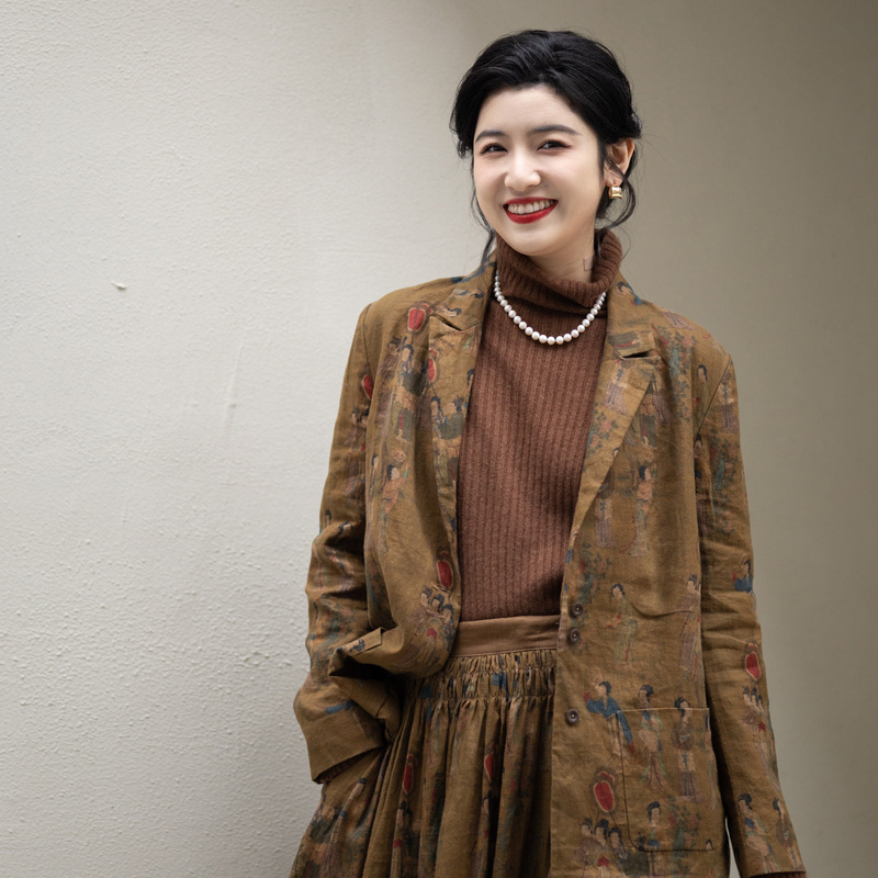绽放1002朵/2024春季新款文艺复古仕女花印花雨露麻立领薄款西装