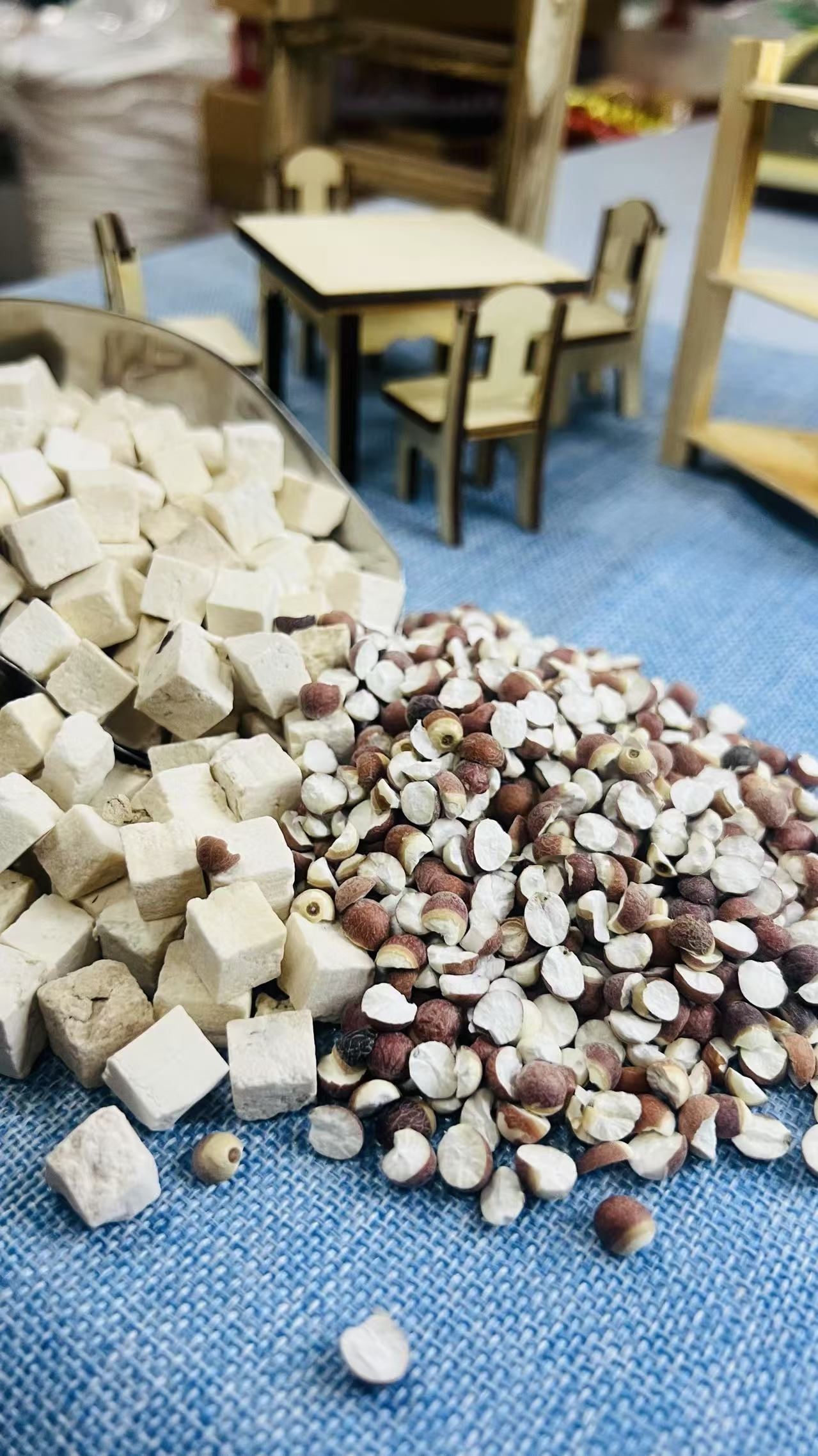 优选芡实250克＋茯苓250克