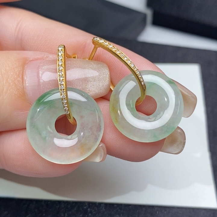 翡翠18K金镶嵌耳饰甜甜圈