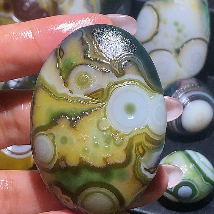 玛瑙/玉髓未镶嵌珠宝奇石41