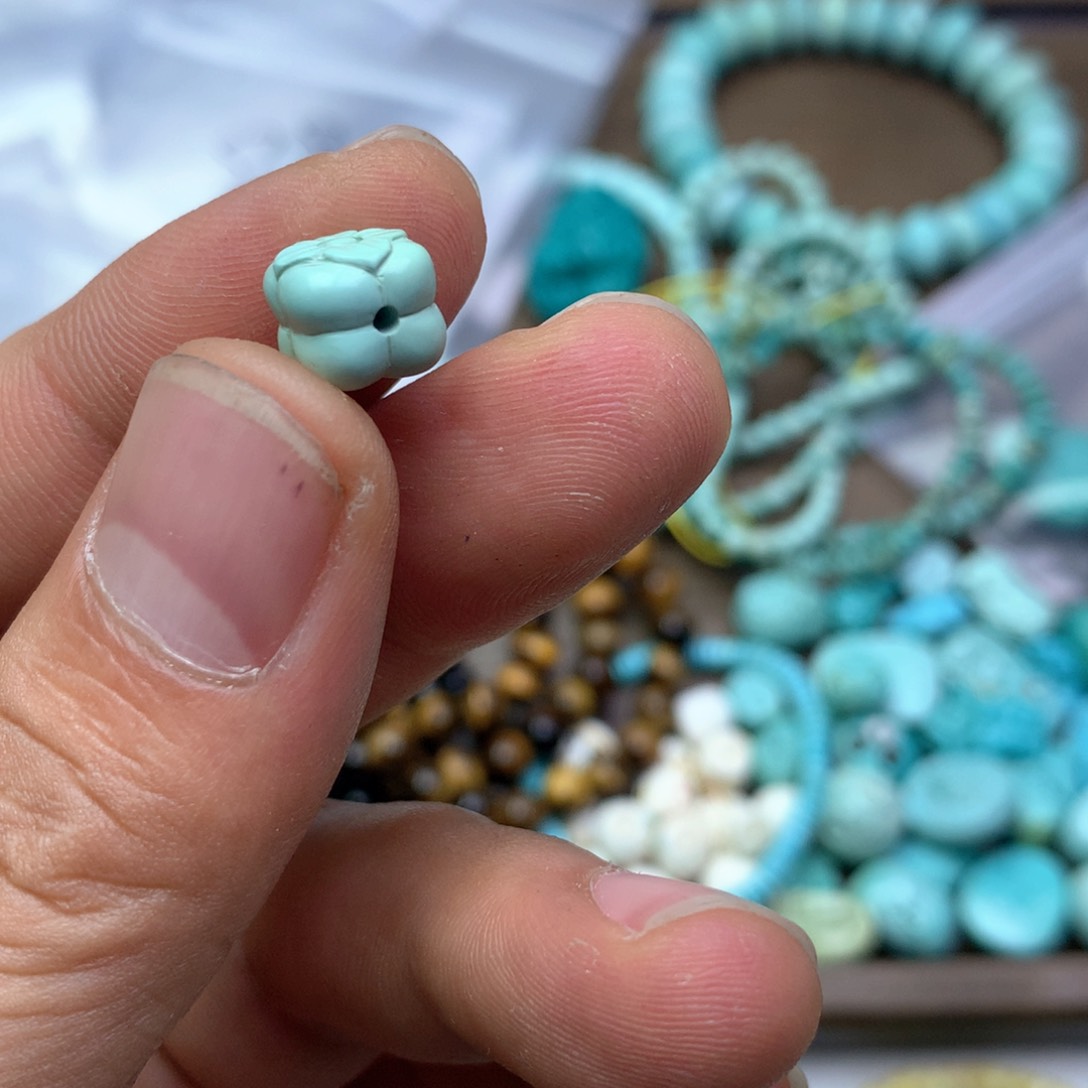 绿松石雕刻未镶嵌