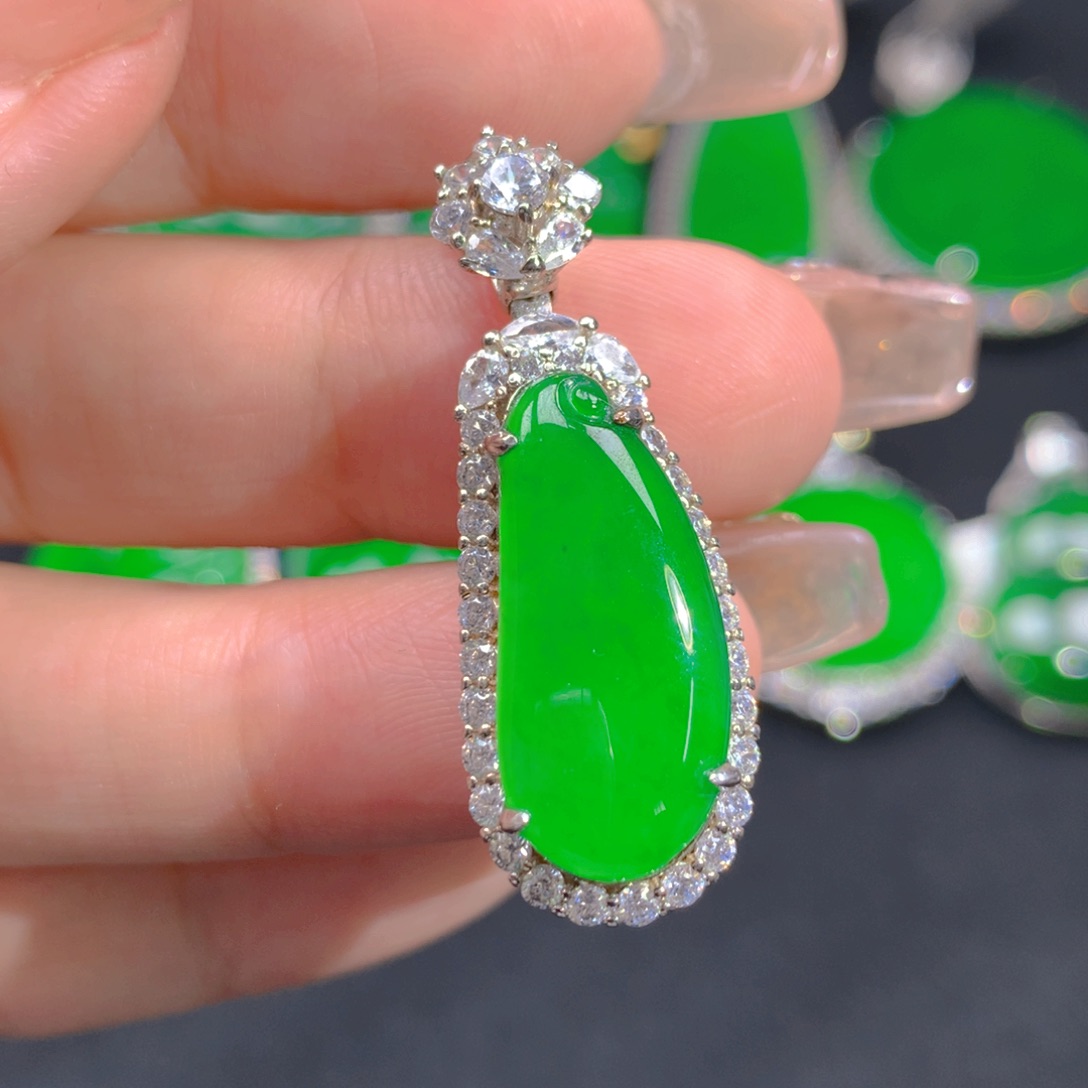 翡翠颈饰银S925镶嵌1111111111