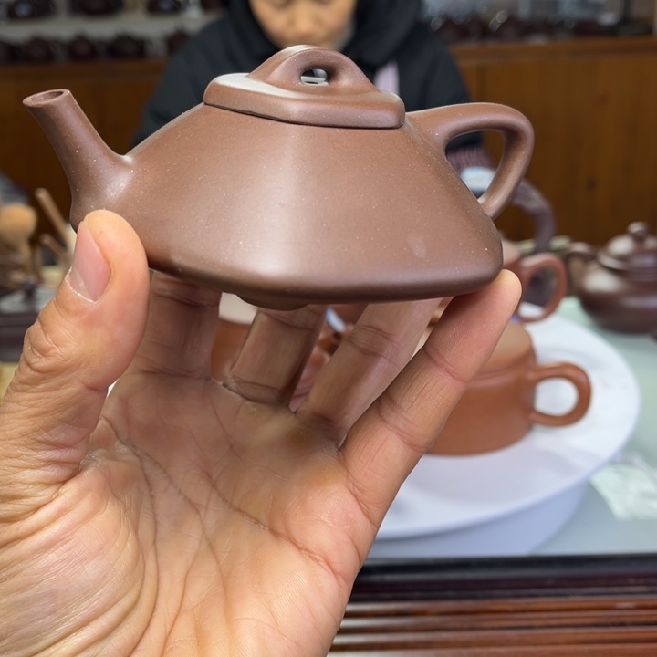 紫砂茶壶紫砂等珍贵