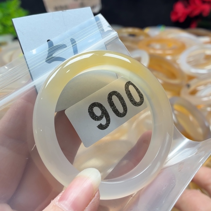 玛瑙/玉髓未镶嵌手镯