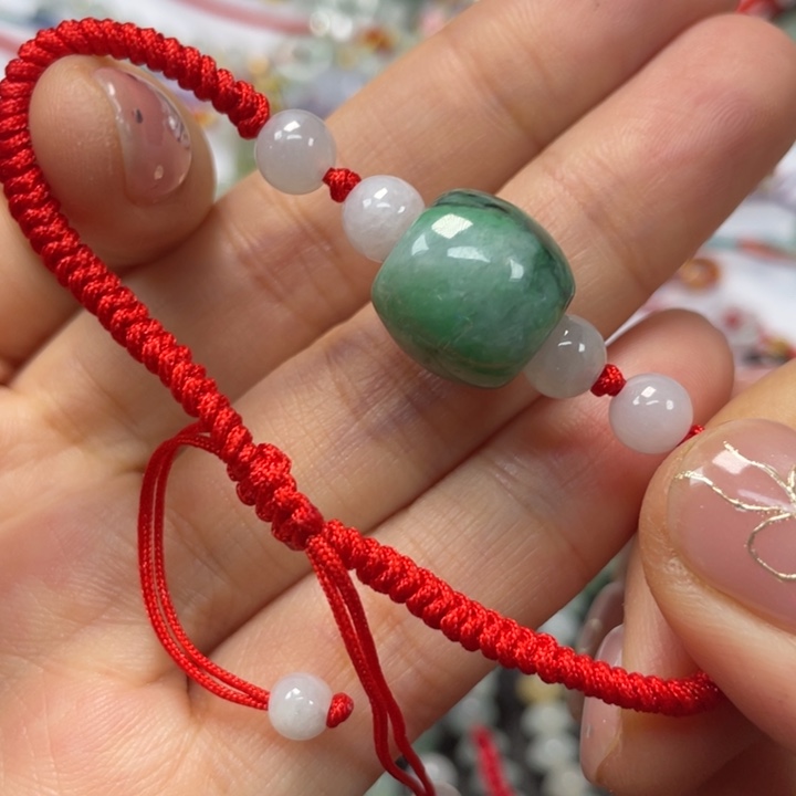 翡翠未镶嵌手绳8999999