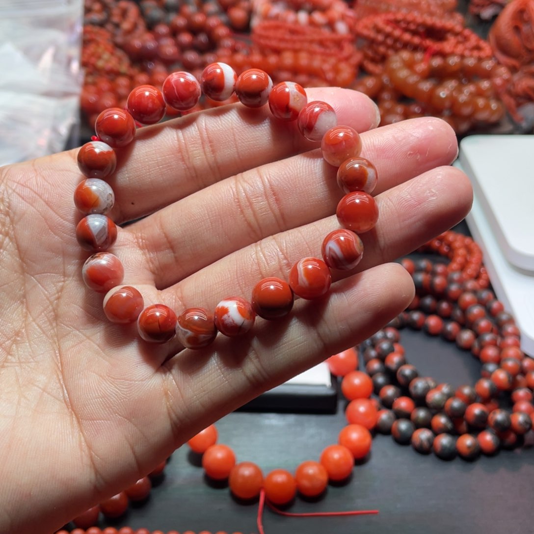 南红玛瑙手链未镶嵌
