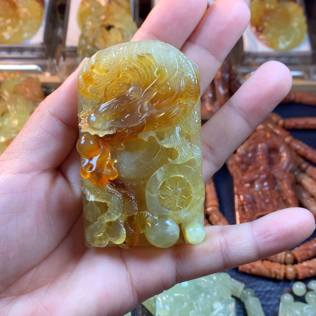 【闪购商品】蛇纹石玉颈饰未镶嵌