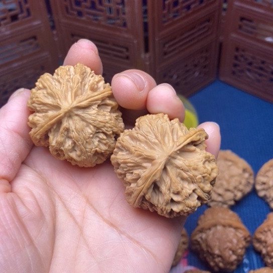 文玩核桃把件40苹果园全品