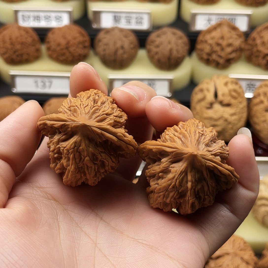 文玩核桃把件麦虎39全品520