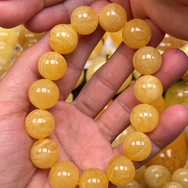 未镶嵌蜜蜡裸石蜜蜡手串重30克