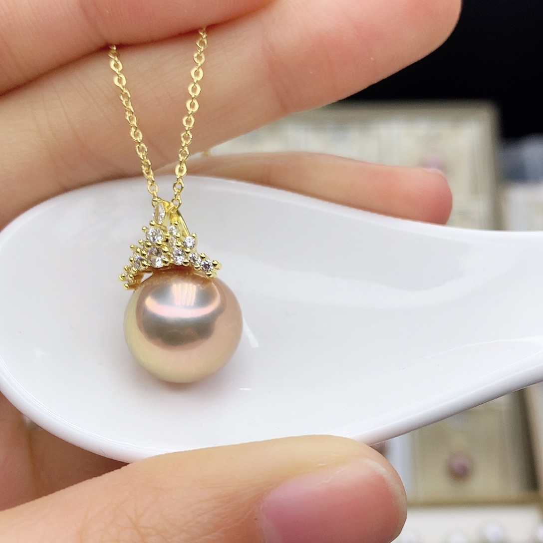 淡水珍珠颈饰合金