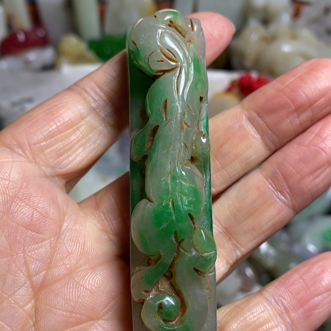和田玉（糖玉）未镶嵌颈饰