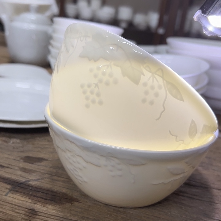 库存尾货葡萄碗一对口径14.5