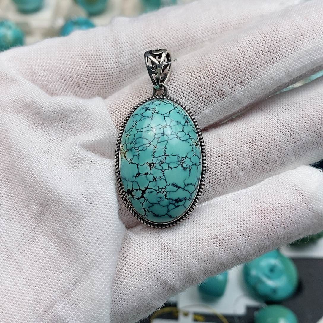 绿松石配饰银S925镶嵌小****林