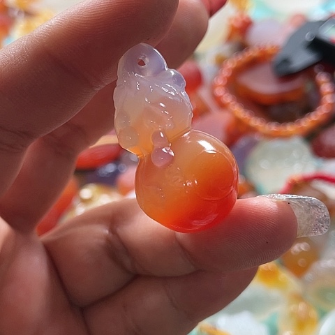 未镶嵌颈饰玛瑙/玉髓旷*玥