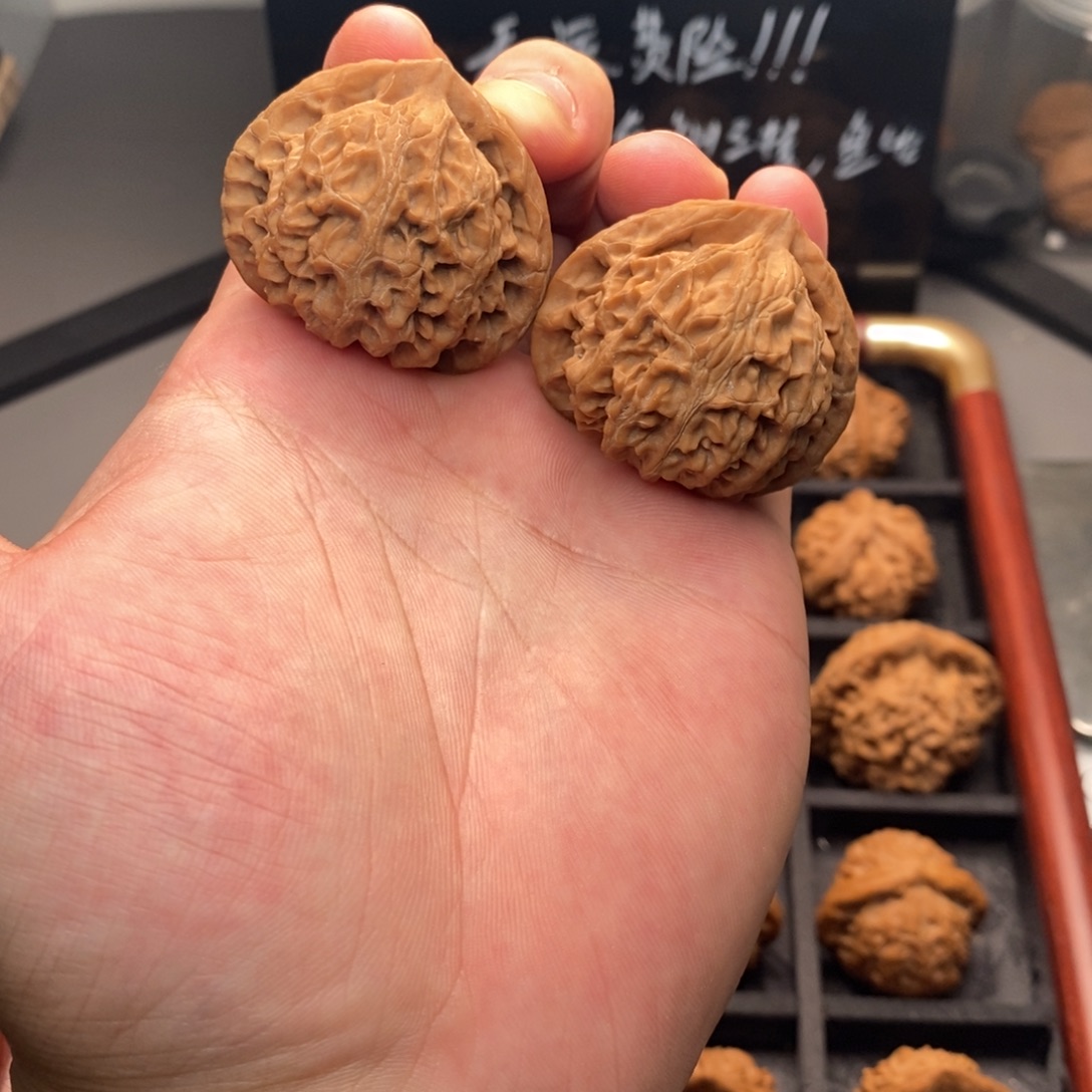 桃核吊坠41全品宫灯