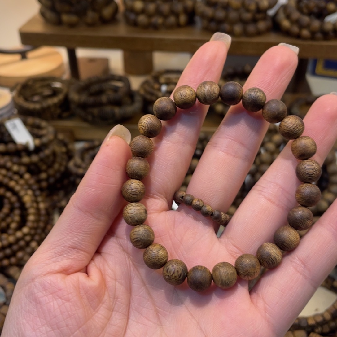 沉香卡8单圈圆珠4克+