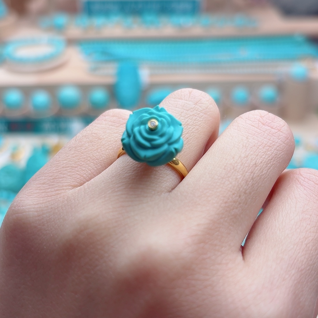 绿松石18K金镶嵌珠宝奇石