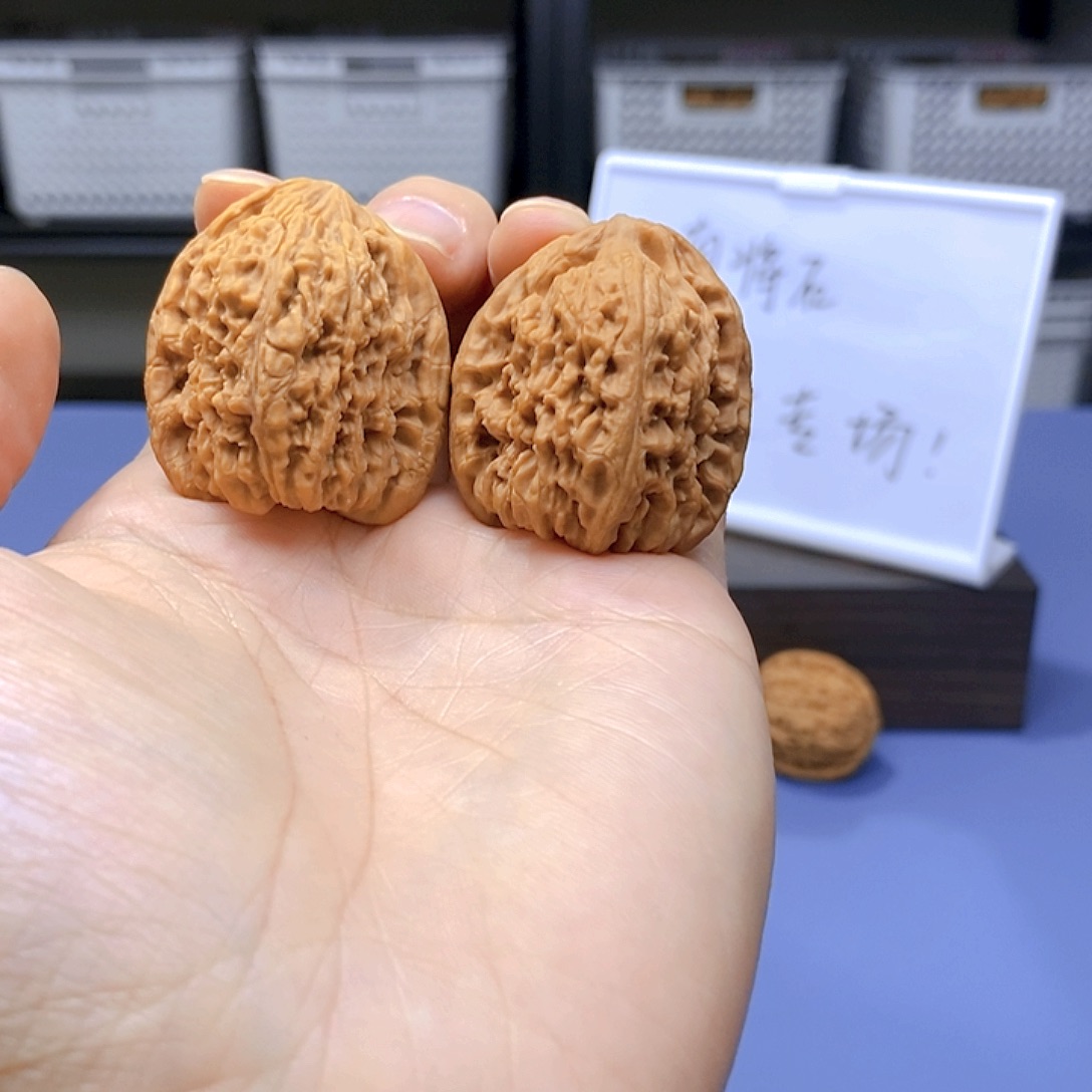 手***心文玩核桃吊坠全品小高炮