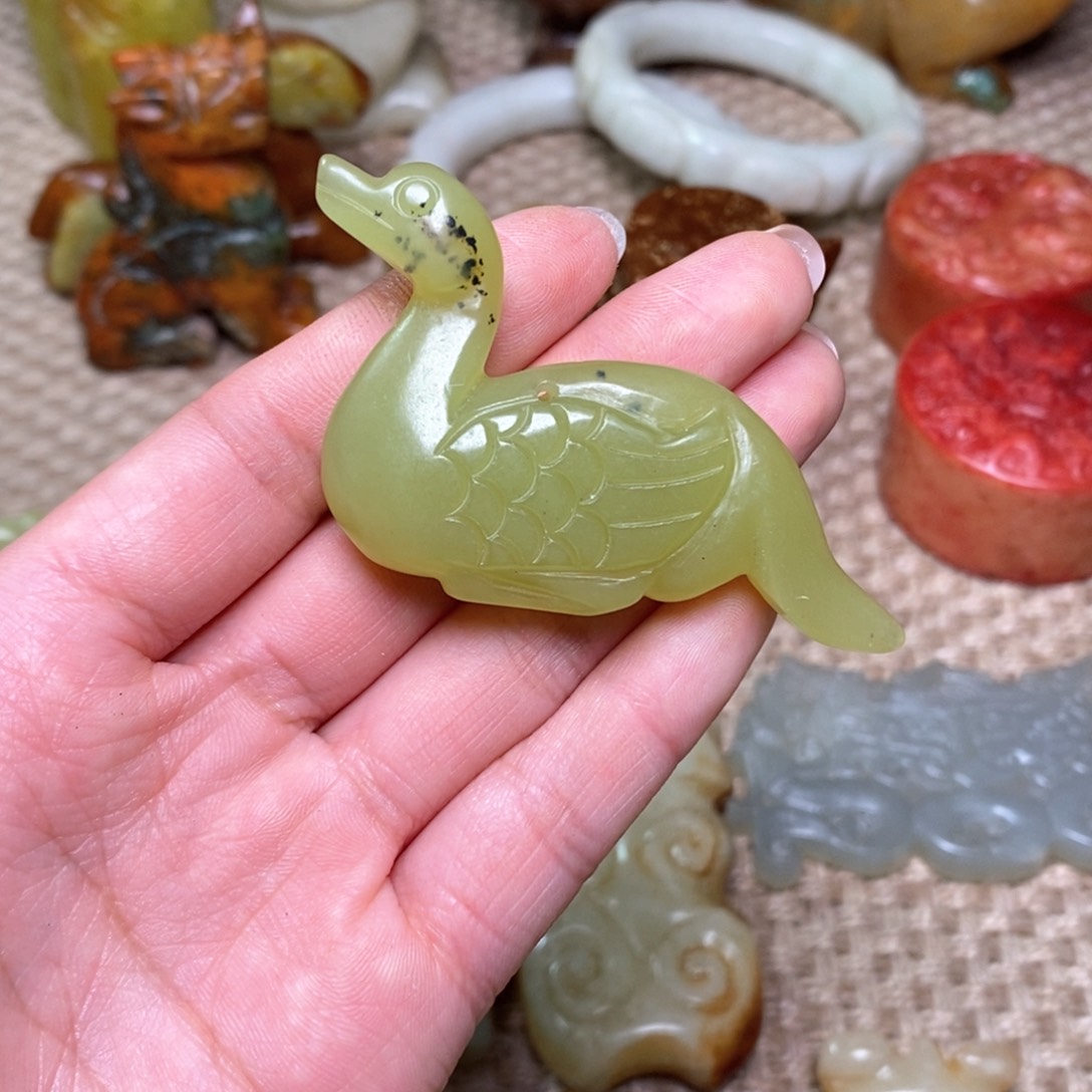 白玉菩提吊坠白玉菩提白玉菩提摆件