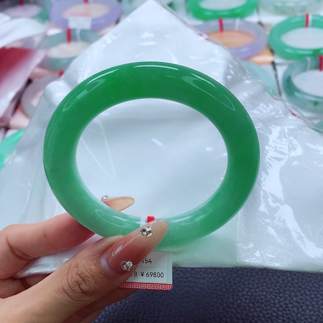 翡翠手镯未镶嵌55.56.57冰阳绿大胖圆 半山水微棉不影响