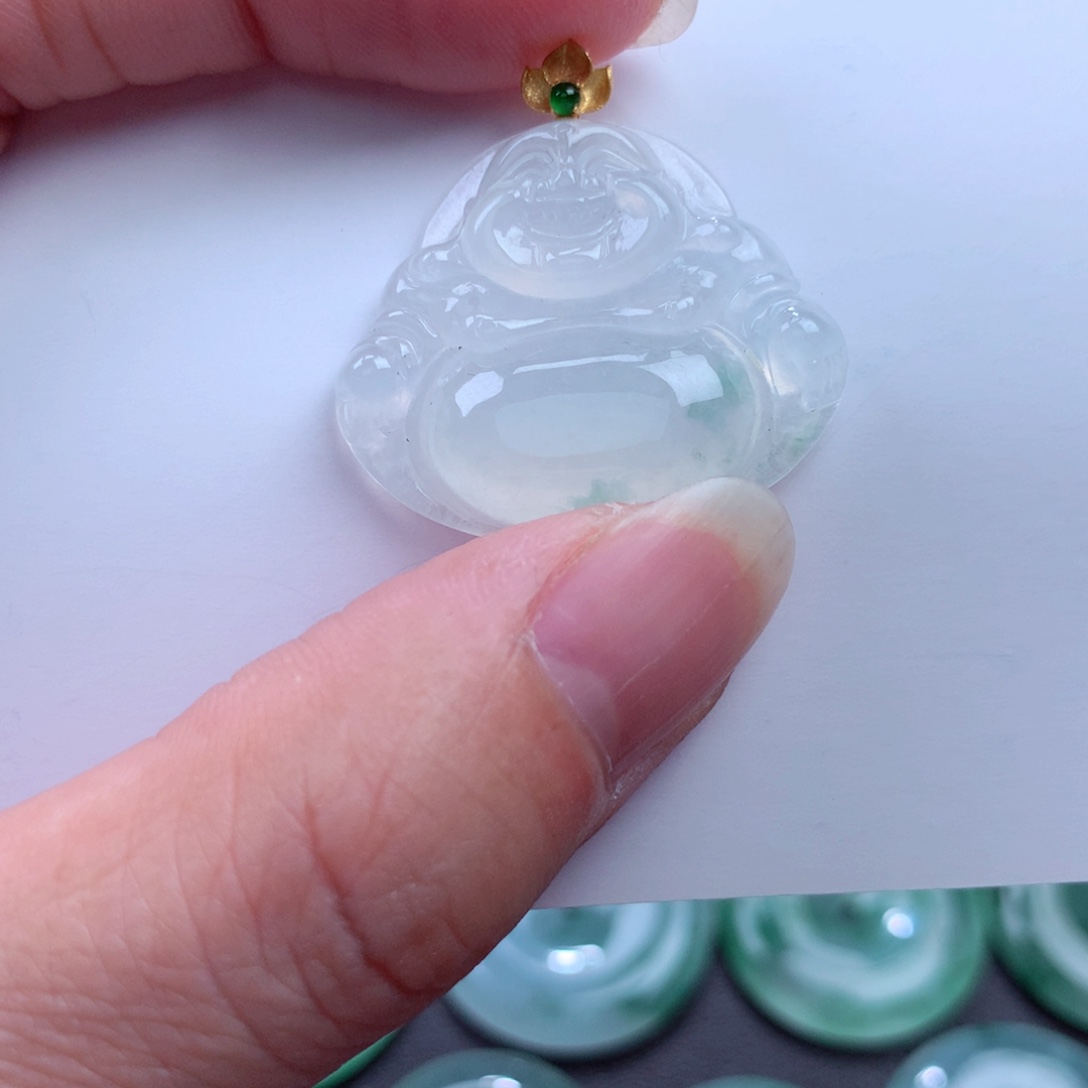 翡翠吊坠(不含链)18K金镶嵌